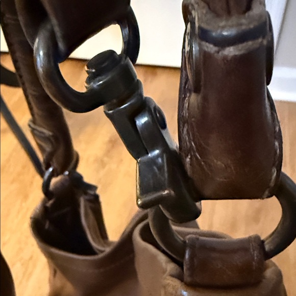 Vintage Frye Brown Leather Hobo Bag - Picture 6 of 15